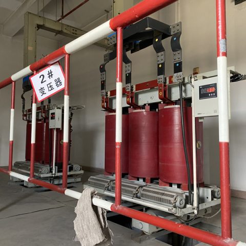 广州白云机场干式变压器温控器